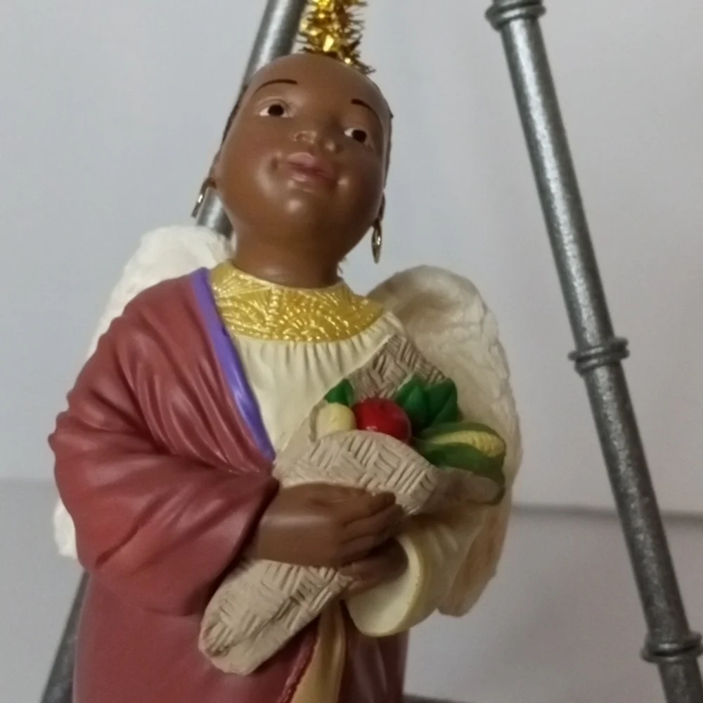 Hallmark Keepsake Ornament a Celebration of Angels #1 1995 Vi